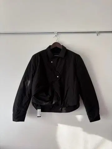 [최종 가격 인하] HELIOT EMIL 헬리오트 에밀 블랙 자켓