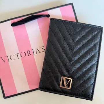미사용 새상품 Victoria's Secret 여권 케이스 블랙 No.1