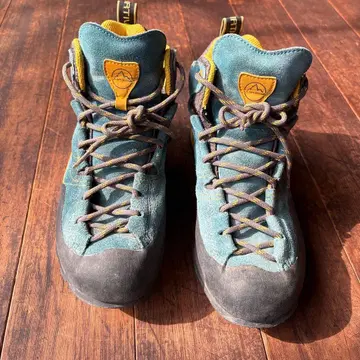 가격 인하 LA SPORTIVA 트레킹 슈즈 파랑/블랙