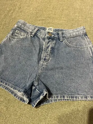 BDG 데님 숏팬츠 W26