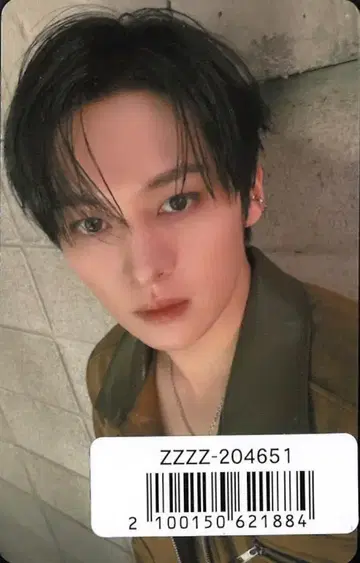 StrayKids SonyMusic LeeKnow Hollow