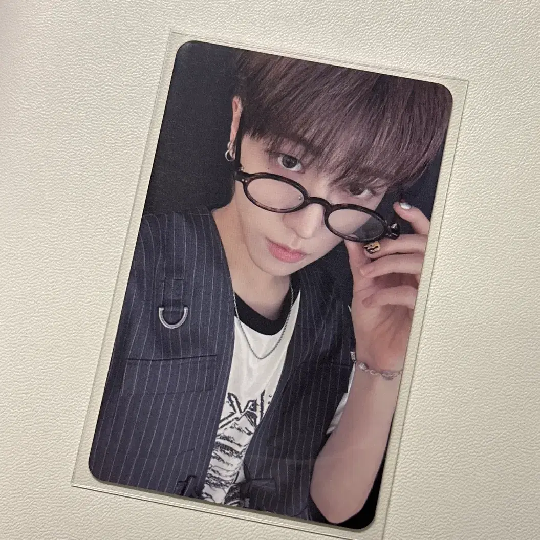 BOYNEXTDOOR | 보이넥스트도어 woonhak, BoyNextDoor's autograph sign