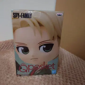 스파이 패밀리 Qposket 로이드 포저 A 피규어
