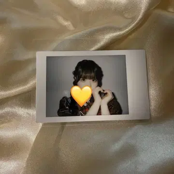 iON! 쿠리스 무기 폴라로이드 크리스마스 의상