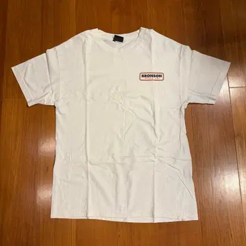 NHS BRONSON T셔츠 화이트