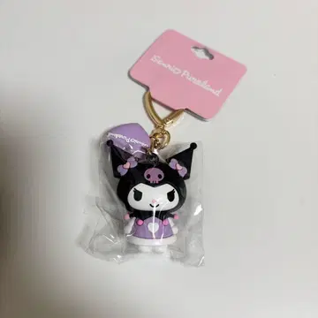 산리오 퓨로랜드 한정판 원포인트 하트 PVC 마스코트 쿠로미