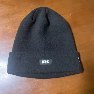 FTC x NEWERA 콜라보 니트 모자
