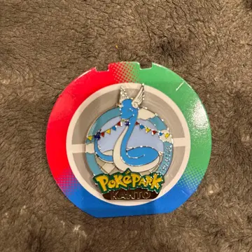 포케파크 관동 핀 배지 한카리아스