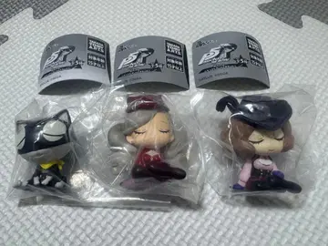 페르소나5 더 로얄 어깨 쿵 피규어 MONA PANTHER NOIR