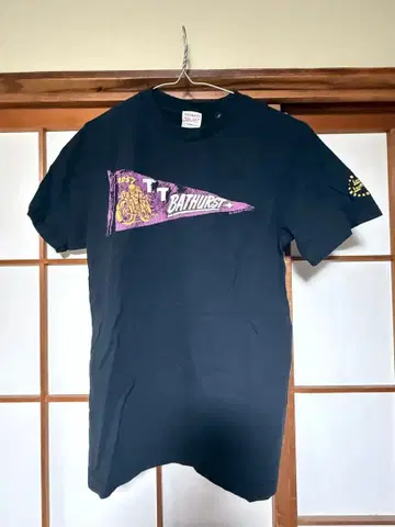 Lewis Leathers 루이스 레더 반팔 T셔츠 S 사이즈