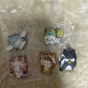 몬스터 헌터 x 산리오 가챠가챠