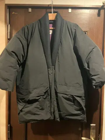 THIS IS MADE IN JAPAN 도테라 다운