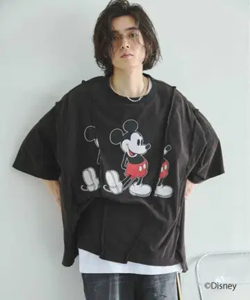 [DISCOVERED] Wide Mickey Tee