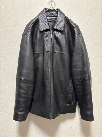 새상품급 claiborne 클레이본 블랙 가죽 자켓