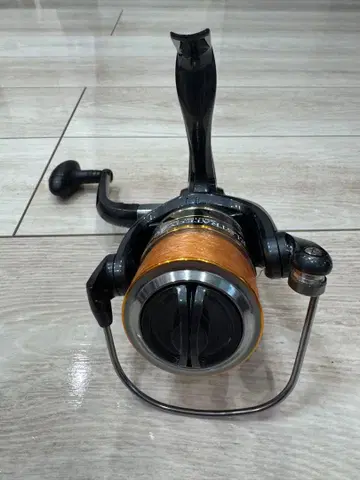 낚싯대 ELSTRATEGY 4000