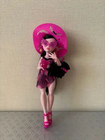 몬스터 하이 Draculaura 드라큘로라 인형 본체