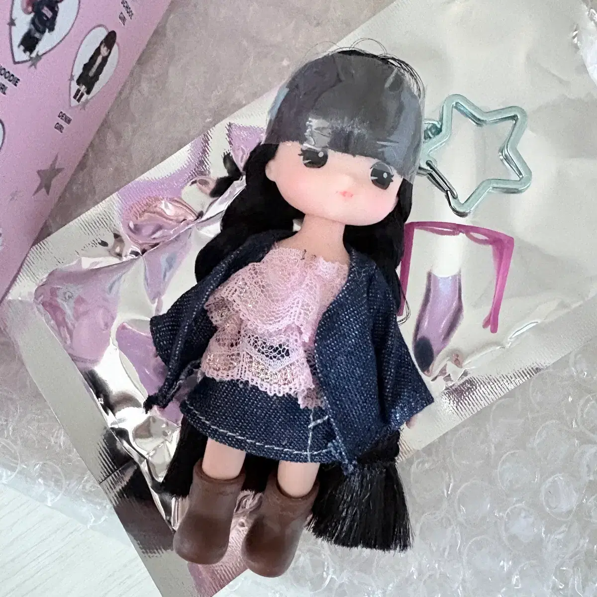 Illit Little Mimi Cool Princess Girl on Bunjang Global Site.