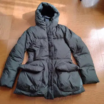 유니클로+J 셰이프드 라인 다운 자켓 L