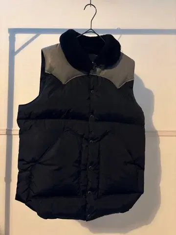 로키 마운틴 Rocky Mountain Featherbed 다운 베스트