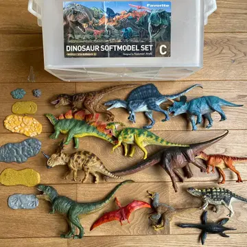 다이너소어 소프트 모델 세트 C 공룡 13체