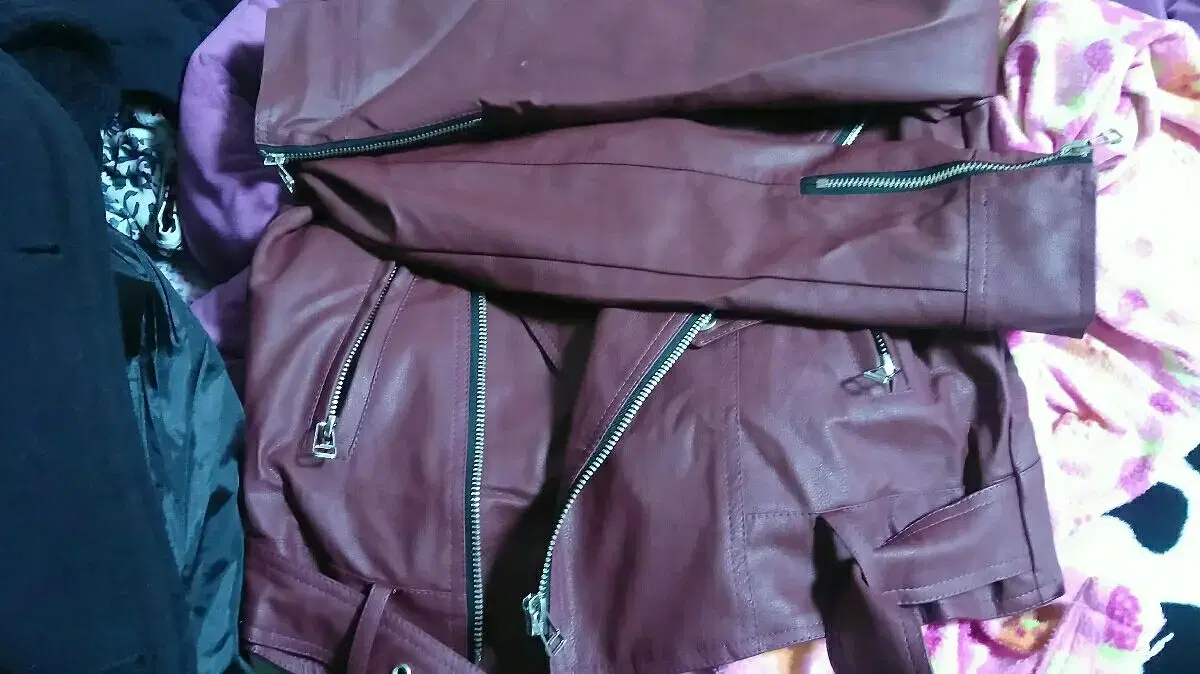 [FREE] Rider Jacket Wine, Gray