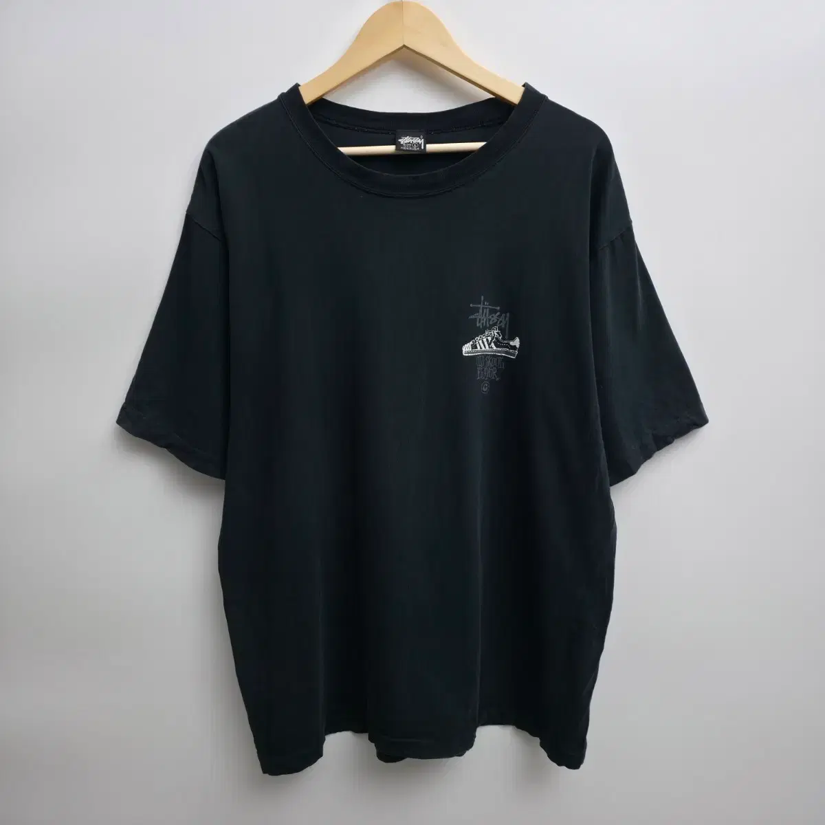 XL] Old Stussy Bruce Lee T-Shirt on Bunjang Global Site.