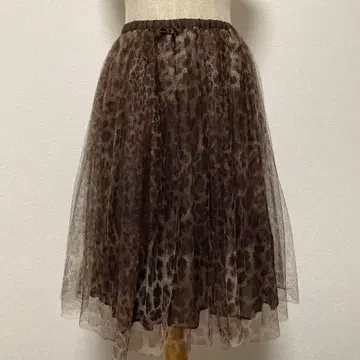 Bilitis dix-sept ans 레오파드 샤샤 스커트