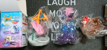 배틀온 데스크 3개 세트 리자몽 소브레이즈 뜨아거(호게타) 피규어