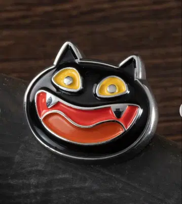 [ GBL ] 이웃집 토토로 디자인 핀 배지 오프닝 고양이 지브리