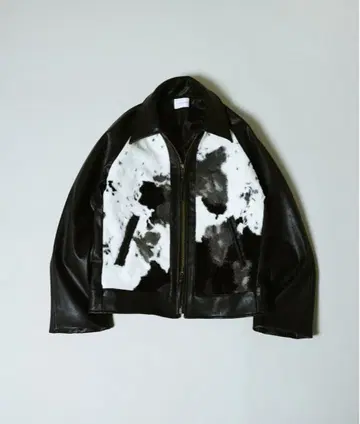 camphor wood / 페이크 송치 가죽 자켓