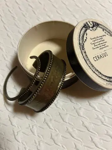 CERASUS 놋쇠 뱅글