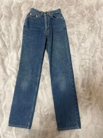 [미국제] 90s 리바이스 하이웨스트 테이퍼드 데님