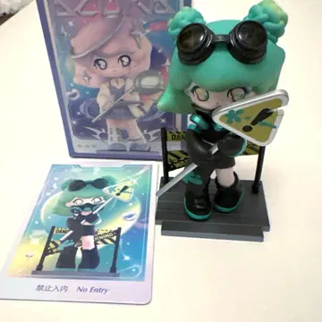POP MART AZURA Y2K No Entry