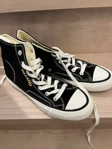 ReZARD 스니커즈 (히카루)