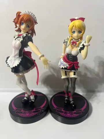 러브 라이브, 아야세 에리 호노카 피규어 2체 묶음 판매