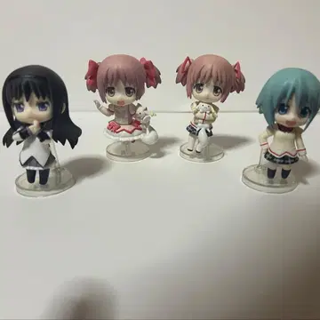 마마마 넨도로이드 푸치 4체 세트