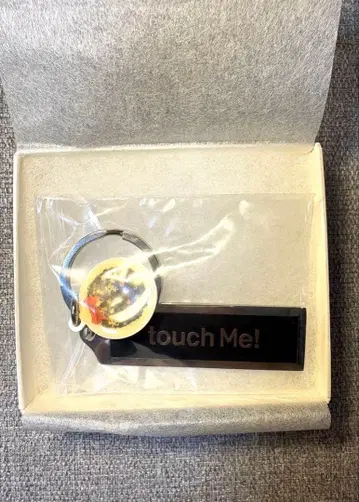 [새상품] 쿠라키 마이 크리스마스 리스형 touch Me! 키링