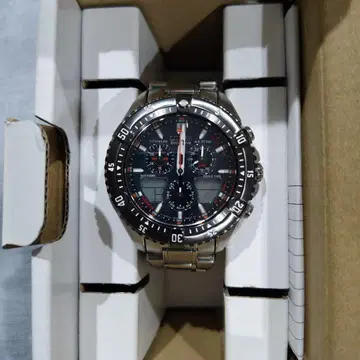 ( 미사용 ) 시티즌 프로마스터 스카이 크로노그래프 손목시계