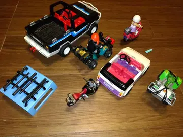 playmobil 플레이모빌 정크 차량과 인형 포함