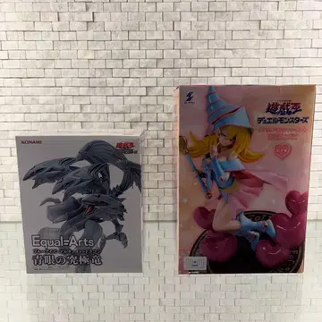 [ 새상품 ] 푸른 눈의 궁극룡 블랙 매지션 걸 피규어 세트