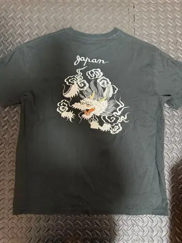 테일러 토요 T셔츠 드래곤 자수