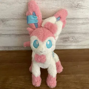 포켓몬 쿠타쿠타탓타 니인피아 S 사이즈