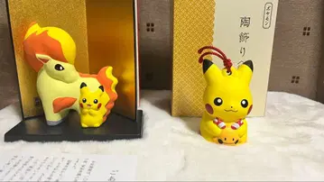 도자기 장식 피카츄와 포니타 도자기 장식<방울> 피카츄