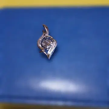 댄싱 스톤 목걸이 실버 925 crossfor