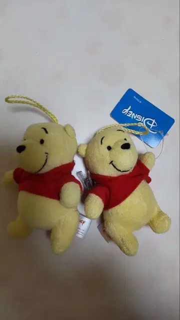 곰돌이 푸 스트랩 2개 세트