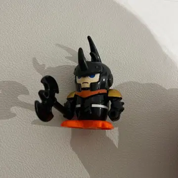 무시닌 헤라클레스 가부토닌