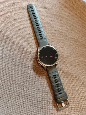 Garmin Fenix 8 47mm 유기EL 모델