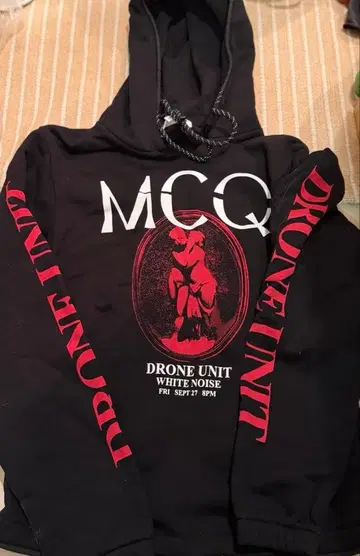 알렉산더 맥퀸 후드 파카