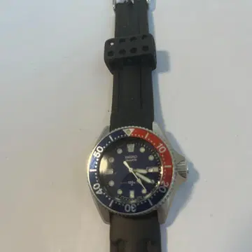 새상품급 세이코 다이버즈 150m 펩시 컬러 손목시계 SEIKO 빈티지