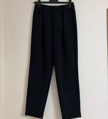 새상품급 TRAVAIL MANUEL(트라바유 마뉘엘) 팬츠